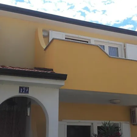Costa Апартаменты *