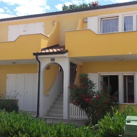 Costa Appartamento Lovrečica